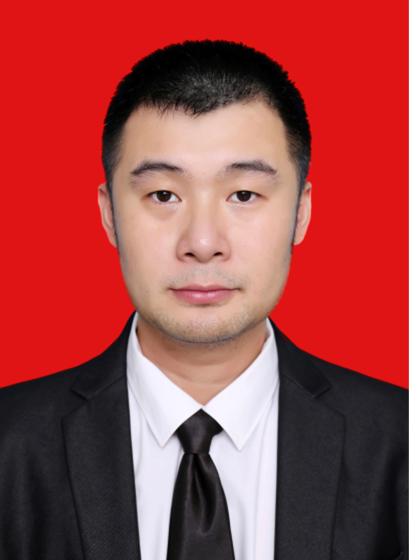 罗雷,副院长,分管科研,社会服务,研究生教育,国有资产工作.